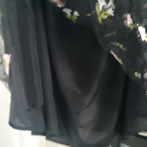 Floral Black Skirt - Picture 6 of 6